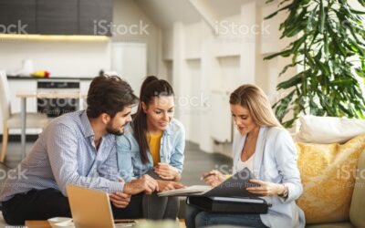 What does a property manager do?